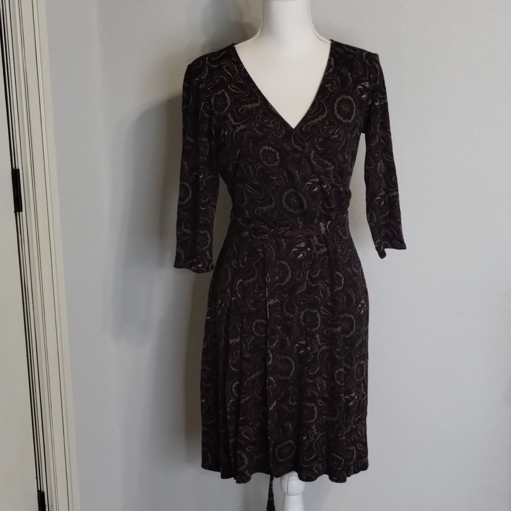 Ann Taylor Loft faux wrap dress size 6 petite maroon black w tie elbow sleeve